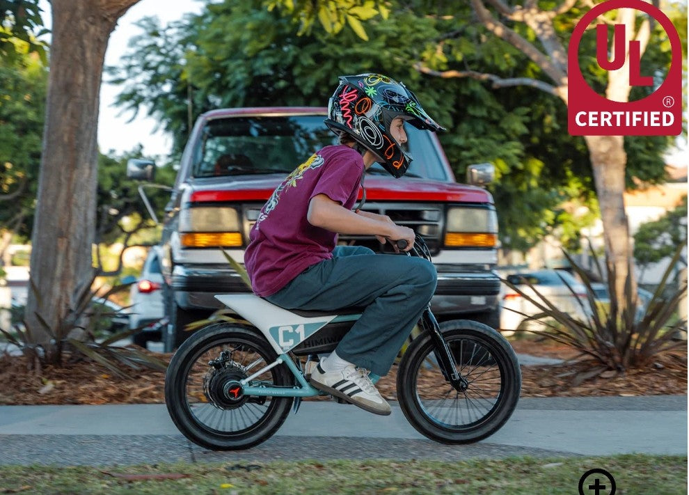 At MALL # 5 - Himiway C1 36 Volt Strong 350 Watt High Power Motor & 10 Amp Himiway Quality Battery & UL Electronics Rated for Safety Weight 32 lb. (with battery)
Max. payload capacity
165 lb Top Speed 15mph with 2 lower speed levels 12mph & 8mph